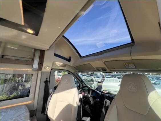Campérêve CAMPER VAN XL SAPHIR FIAT DUCATO 2.2L 140 Cv - BVA 8 Rapports Gris Artense