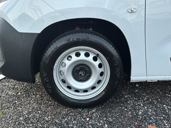 Citroën BERLINGO VAN M 650kg bluehdi 130 eat8 Blanc