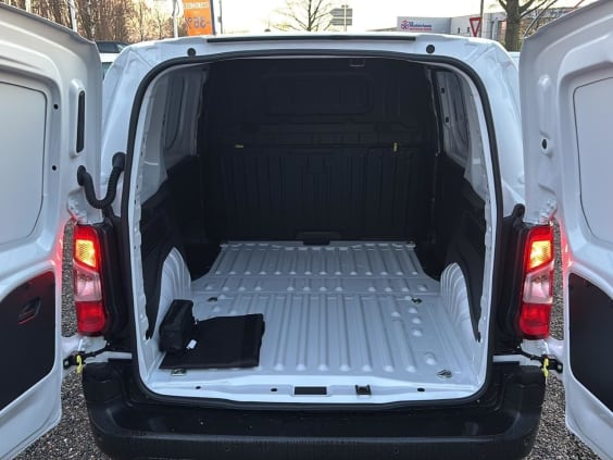 Citroën BERLINGO VAN M 650kg bluehdi 130 eat8 Blanc
