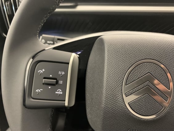 Citroën C3 Aircross Hybride 145 e-DCS6 Max Vert Montana/Toit Blanc Opale