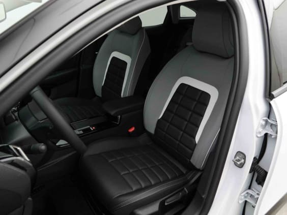 Citroën C4 HYBRID 145 E-DCS6 MAX Blanc