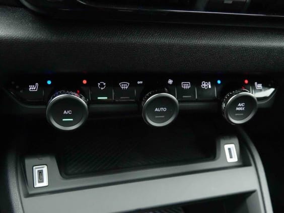 Citroën C4 HYBRID 145 E-DCS6 MAX Blanc