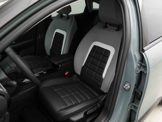 Citroën C4 HYBRID 145 E-DCS6 MAX Vert