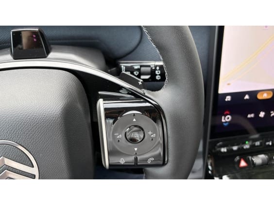 Citroën C5 Aircross 1.2i Hybride 145 Max Vert Astoria + Toit Noir