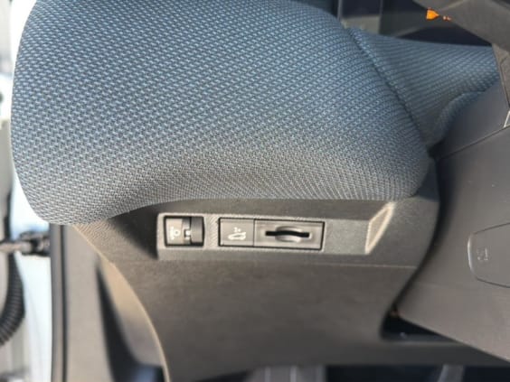 Citroën C5 Aircross 1.2 HYBRIDE 145 PLUS Blanc T/Noir