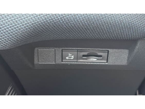 Citroën C5 Aircross 1.2i Hybride 145 Max Vert Astoria + Toit Noir