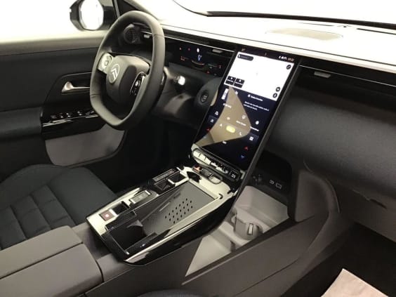 Citroën C5 Aircross Plus 1.2 HYBRID 145 Gris Platinium