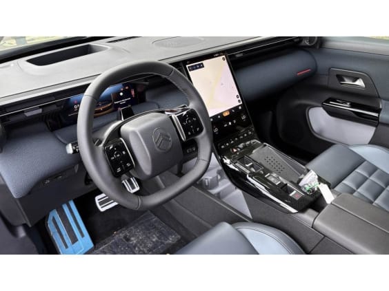 Citroën C5 Aircross 1.2i Hybride 145 Max Vert Astoria + Toit Noir