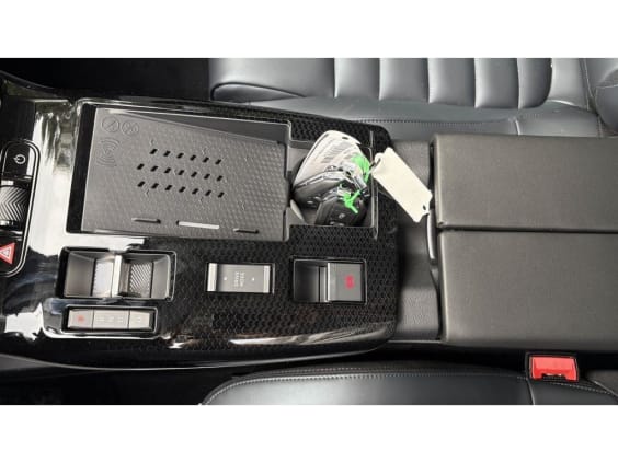 Citroën C5 Aircross 1.2i Hybride 145 Max Vert Astoria + Toit Noir
