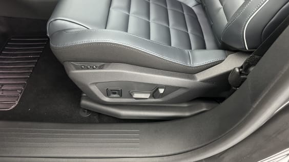 Citroën C5 Aircross C5 AIRCROSS II 1.2 Hybride 145ch Max e-DCS6 Gris Platinium