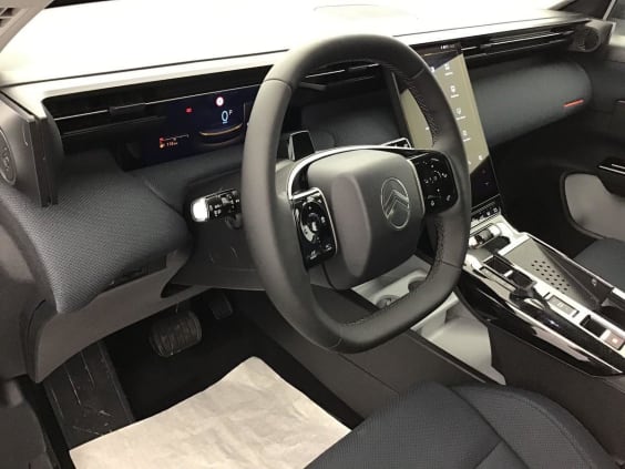 Citroën C5 Aircross Plus 1.2 HYBRID 145 Blanc Okenite