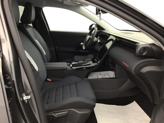 Citroën C5 Aircross Plus 1.2 HYBRID 145 Gris Platinium