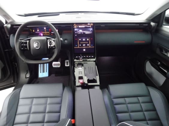 Citroën C5 Aircross 1.2 HYBRIDE 145CH MAX BOITE AUTOMATIQUE Gris Platinium