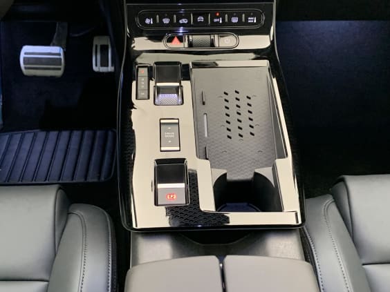 Citroën C5 AIRCROSS HYBRIDE NOUVEAU 145 CH E-DCS6 MAX Gris Platinium
