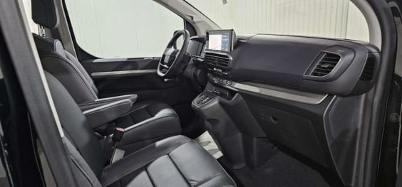 Citroën Spacetourer SpaceTourer M 2.2 D 180 S&S EAT8 Business Pack Noir Perla
