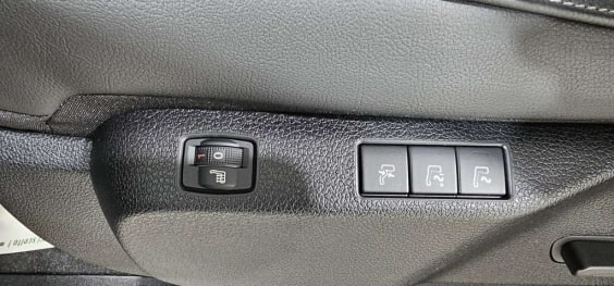 Citroën Spacetourer SpaceTourer M 2.2 D 180 S&S EAT8 Business Pack Noir Perla