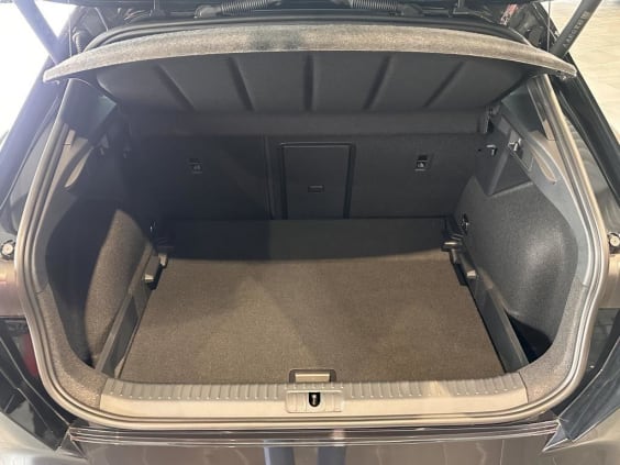 Cupra Formentor Formentor 1.5 eTSI Hybrid 150 ch DSG7 V Noir Minuit