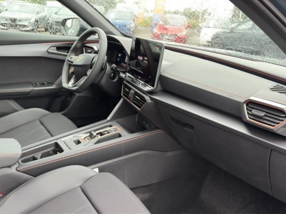 Cupra Formentor 1.5 ETSI HYBRID 150 V DSG 7 Bleu Fjord