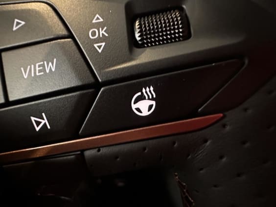 Cupra Formentor Formentor 1.5 eTSI Hybrid 150 ch DSG7 V Noir Minuit