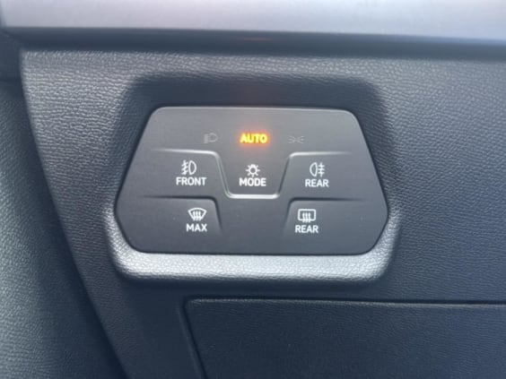 Cupra Formentor 1.5 ETSI HYBRID 150 V DSG 7 Bleu Fjord