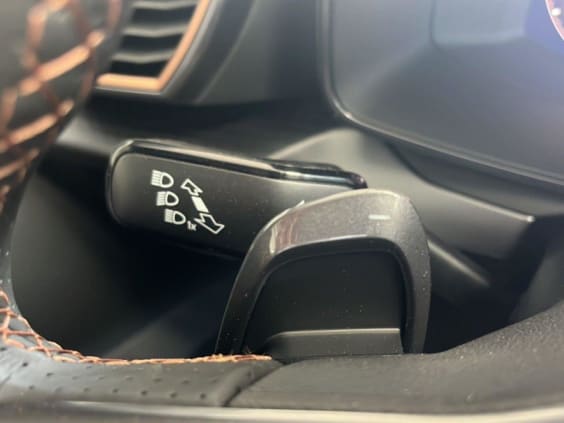 Cupra Formentor FORMENTOR 1.5 eTSI 150CH DSG7 Bleu Fjord Metal