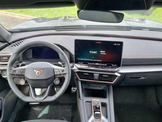 Cupra Formentor 1.5 etsi hybrid 150 dsg7 Noir Midnight