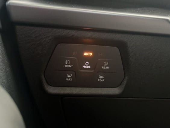 Cupra Formentor FORMENTOR 1.5 eTSI 150CH DSG7 Bleu Fjord Metal