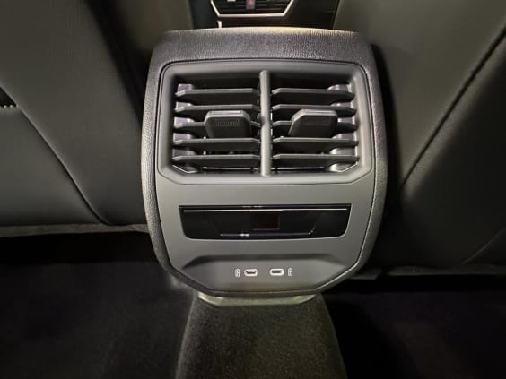 Cupra Formentor Formentor 1.5 eTSI Hybrid 150 ch DSG7 V Noir Minuit