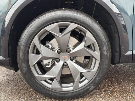 Cupra Formentor 1.5 ETSI HYBRID 150 V DSG 7 Bleu Fjord