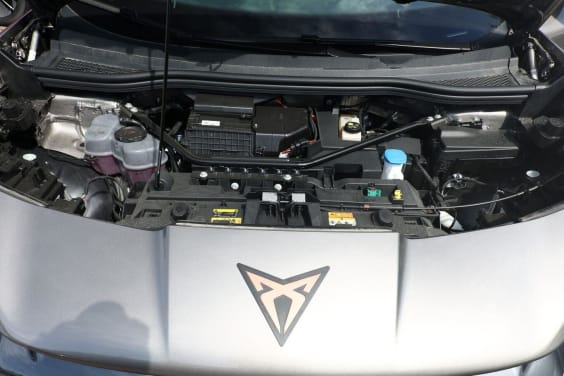 Cupra Tavascan 77 KWH ENDURANCE Beige