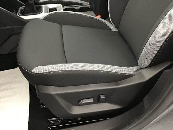 Dacia BIGSTER Journey 1.8 HYBRID 155 Gris Schiste