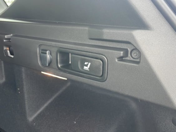 Dacia BIGSTER 1.8 hybrid 155 journey Noir