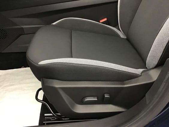 Dacia BIGSTER Journey 1.8 HYBRID 155 Bleu Indigo