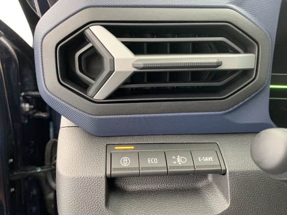 Dacia BIGSTER HYBRID 155 Expression Bleu Indigo