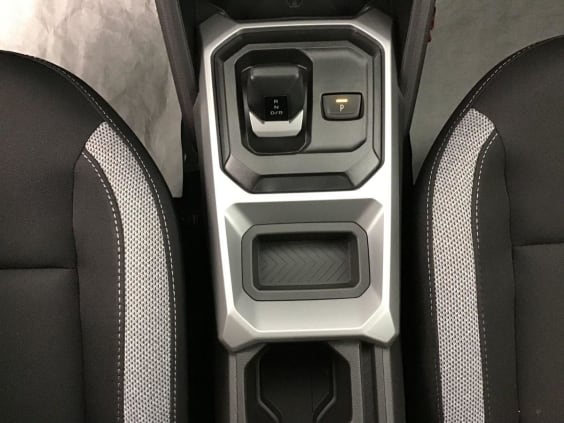 Dacia DUSTER JOURNEY 1.8 HYBRID 155 Noir Nacre