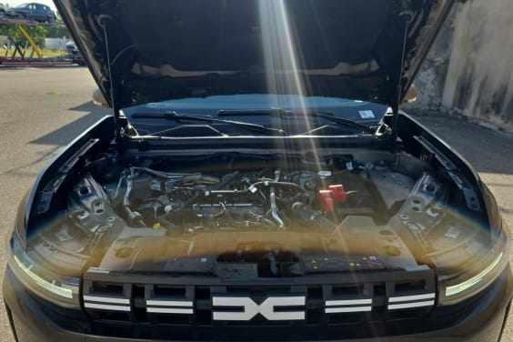 Dacia DUSTER Mild Hybrid 130 4x4 Extreme Noir Nacré