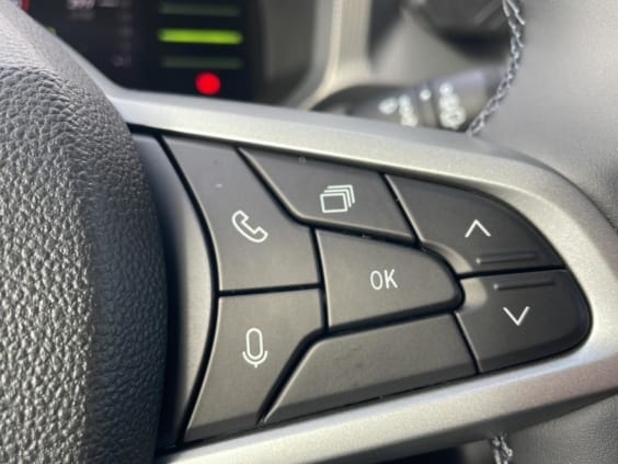 Dacia DUSTER 1.2 mild hybrid 140 journey Vert Cedre