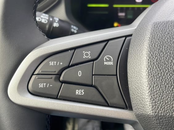 Dacia DUSTER 1.2 mild hybrid 140 journey Vert Cedre