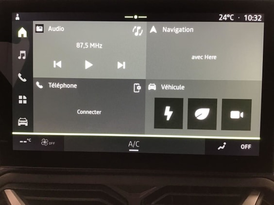 Dacia DUSTER JOURNEY 1.8 HYBRID 155 Vert Cedre