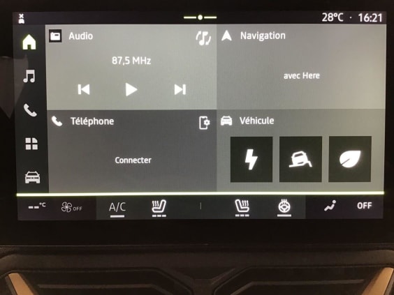Dacia DUSTER Extreme + 1.8 HYBRID 155 Vert Cedre