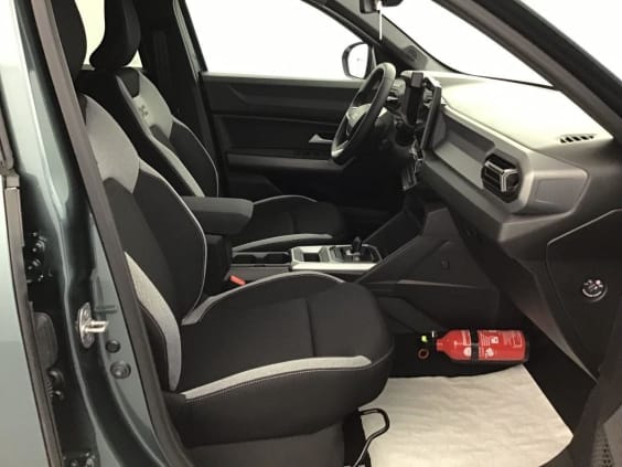 Dacia DUSTER JOURNEY 1.8 HYBRID 155 Vert Cedre