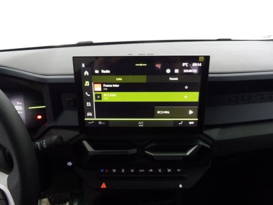 Dacia DUSTER 1.6 HYBRID 140CH JOURNEY Blanc Glacier