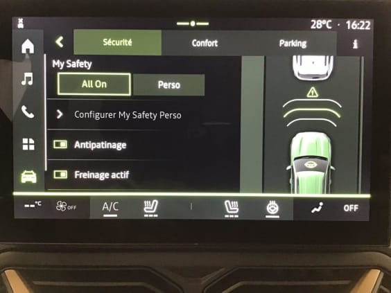 Dacia DUSTER Extreme + 1.8 HYBRID 155 Vert Cedre