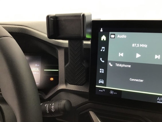 Dacia DUSTER JOURNEY 1.8 HYBRID 155 Vert Cedre