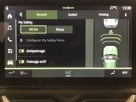 Dacia DUSTER JOURNEY 1.8 HYBRID 155 Noir Nacre