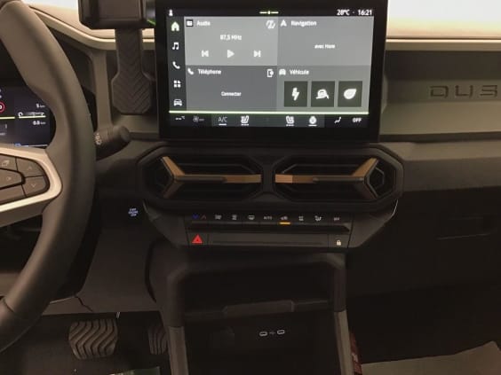 Dacia DUSTER Extreme + 1.8 HYBRID 155 Vert Cedre