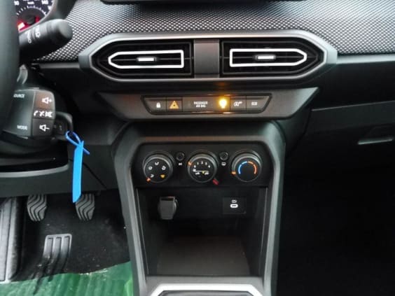 Dacia Jogger 1.0 ECO-G 100CH EXPRESSION 7 PLACES -24 Gris Urban