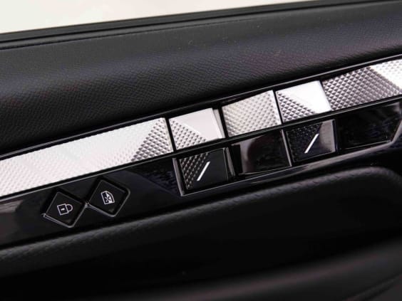 DS DS4 1.2 T 136 e-DCT6 Pallas Noir