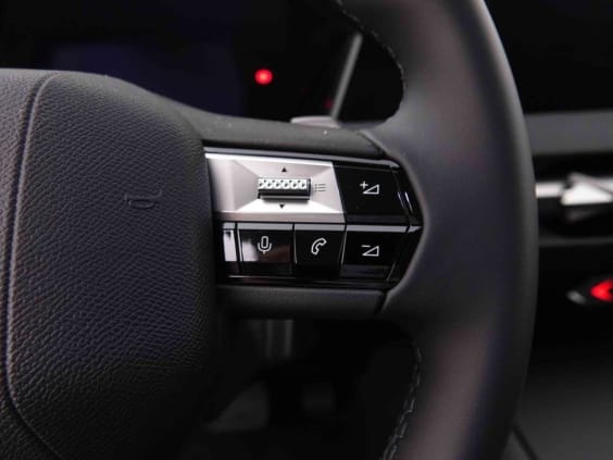 DS DS4 1.2 T 136 e-DCT6 Pallas Noir