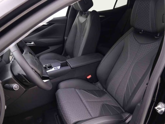 DS DS4 1.2 T 136 e-DCT6 Pallas Noir